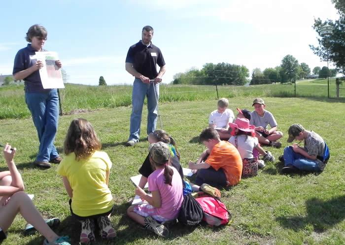 Kids learning at Glosemeyer Farm